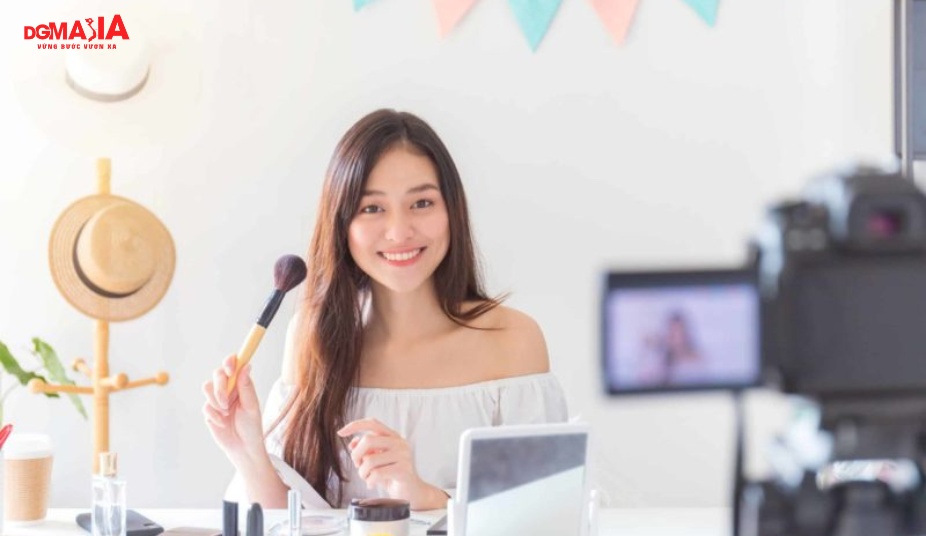 Marketing mỹ phẩm - Micro KOCs về mỹ phẩm